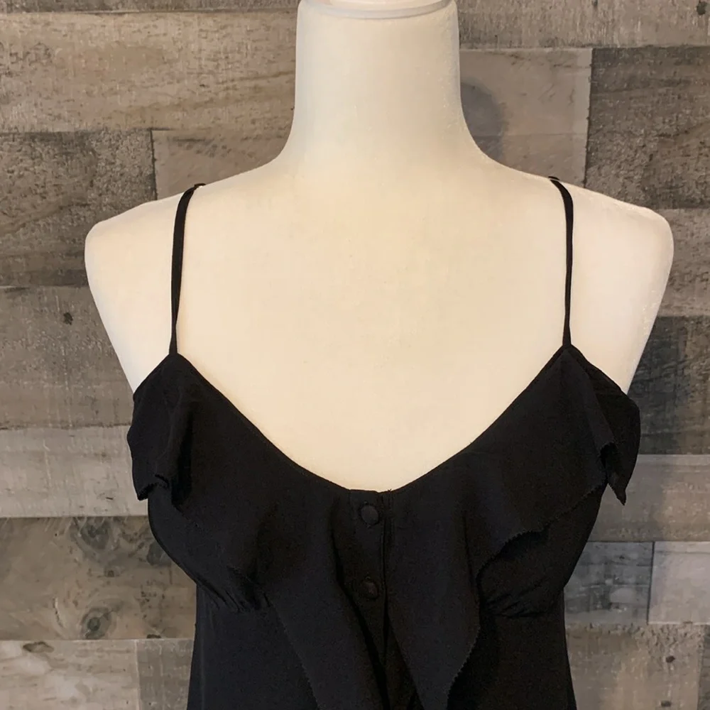 Banana Republic Silk Camisole with front ruffles Size 6 - Picture 7 of 16